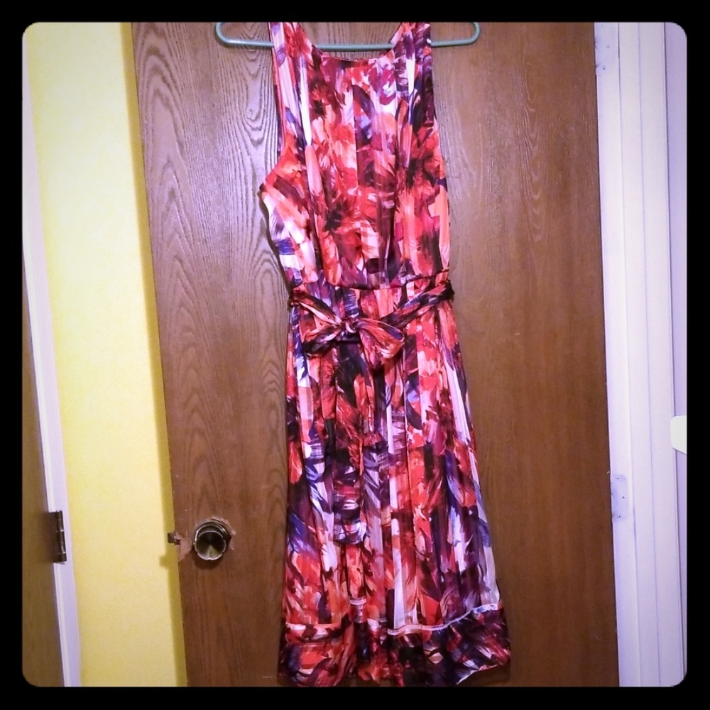 Sleeveless dress